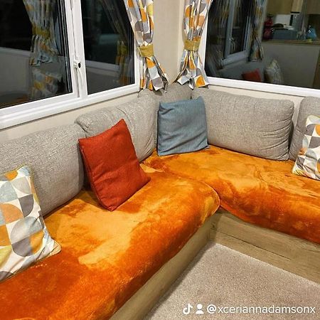 Presthaven Sands Hotel Престатин Екстериор снимка